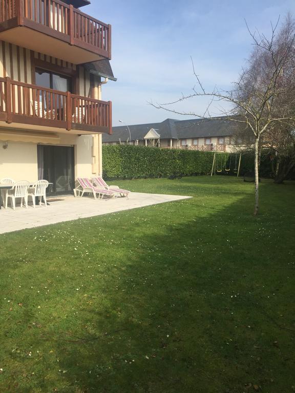Les Manoirs Apartman Deauville Kültér fotó